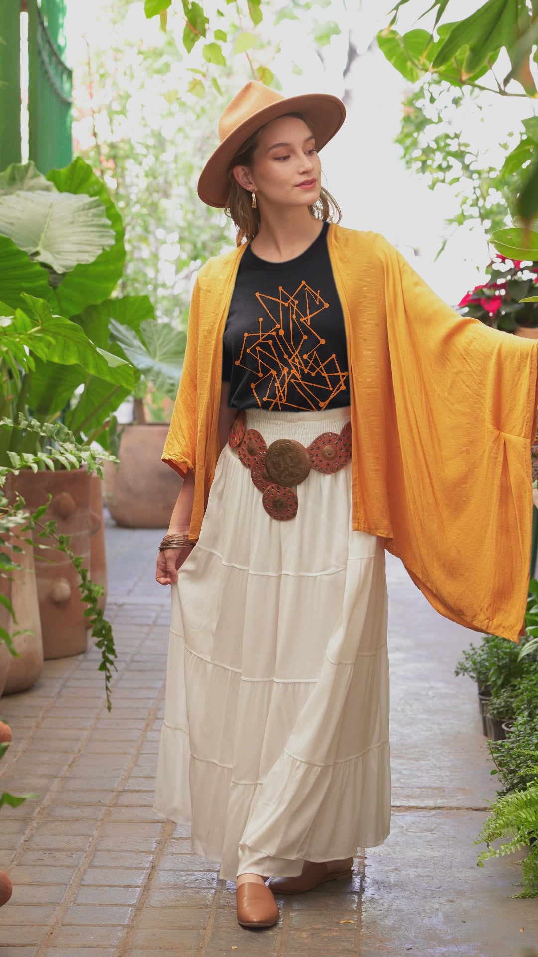 Abstract T-Shirt MBC Color Fill in Black or White Cotton or Polyester